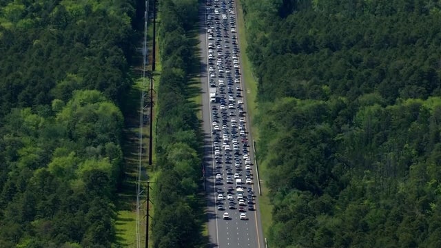 AAA predicts road trips will set a record for Memorial Day Weekend 