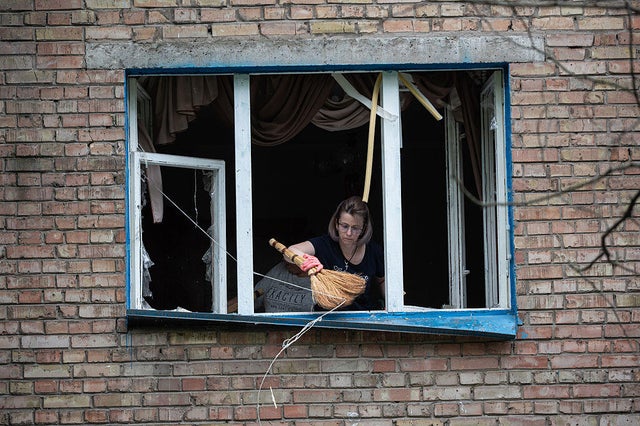 Russian drones hit a residential area in Kyiv 