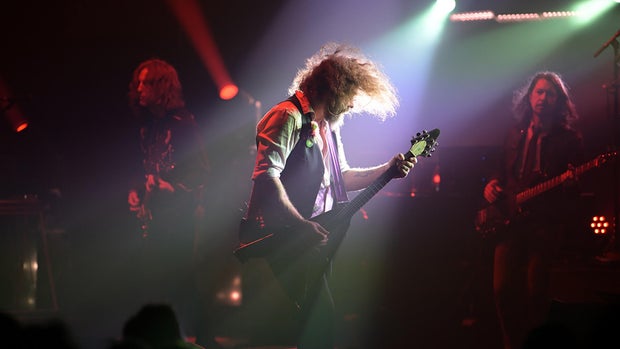 2025-my-morning-jacket-riverside-theater-milwaukee-04182025-ed-spinelli-01.jpg