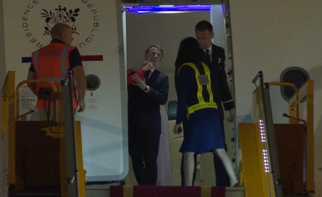 brigitte-emmanuel-macron-hanoi.jpg