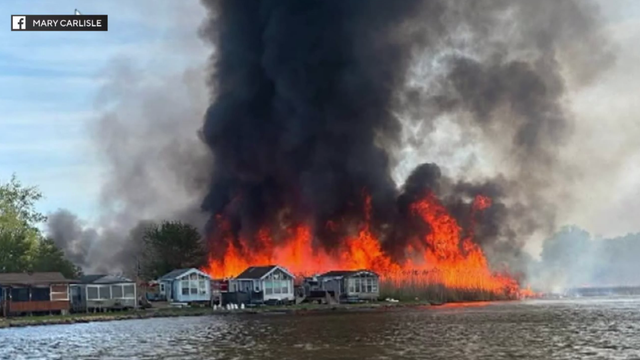 chain-o-lakes-fire.png 