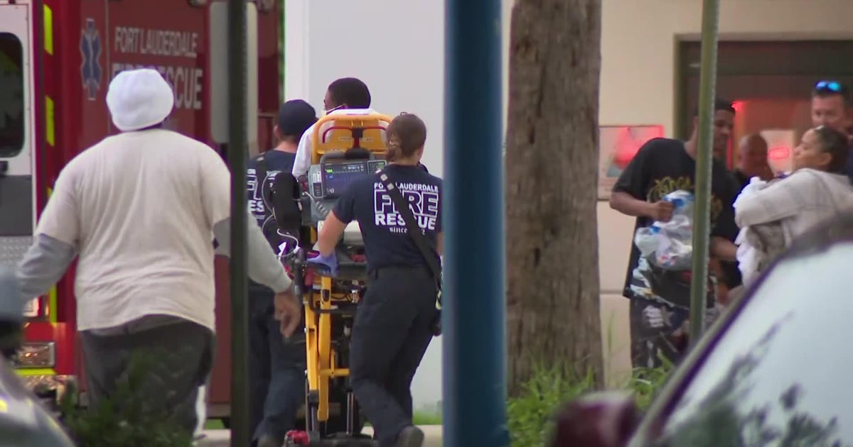 11 injured, including 2 children, in Fort Lauderdale boat explosion, authorities say