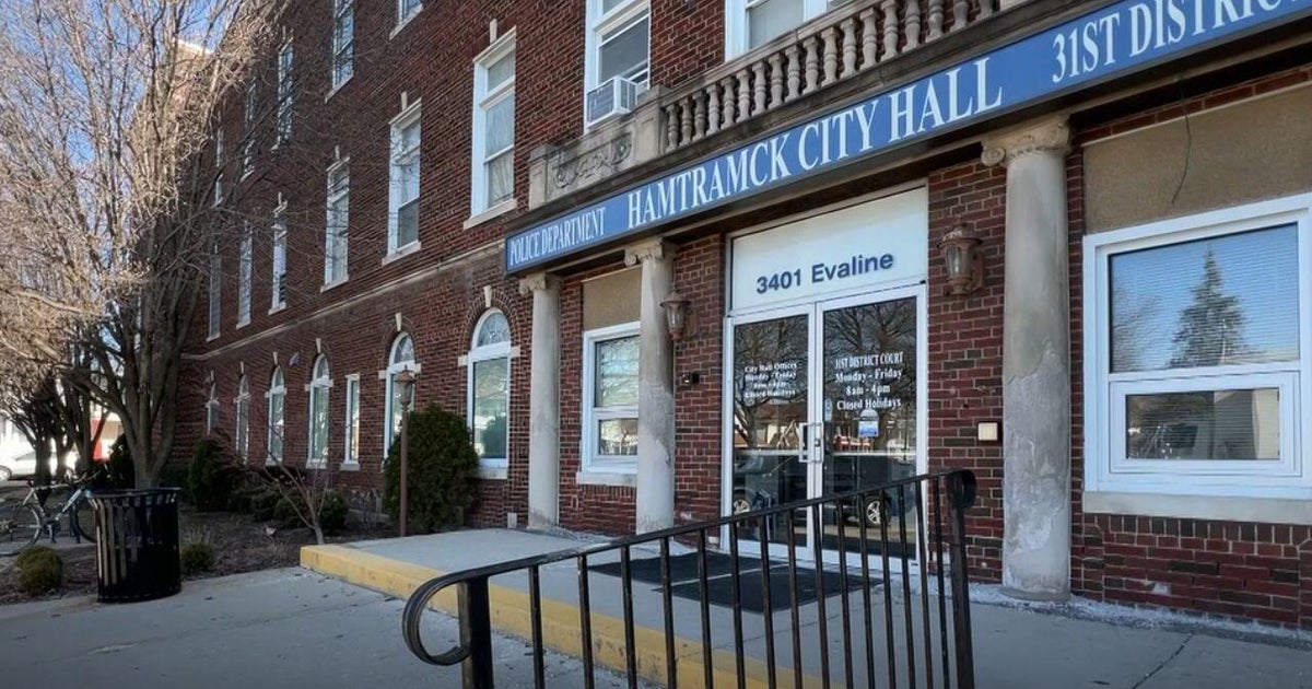 hamtramck-city-hall.jpg?v=a350f62d7108cd6ffb91e3c662a46159