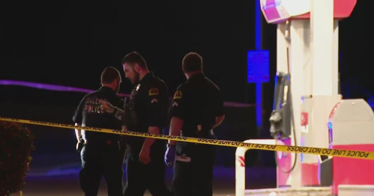Dallas police investigating double shooting at gas station - CBS Texas