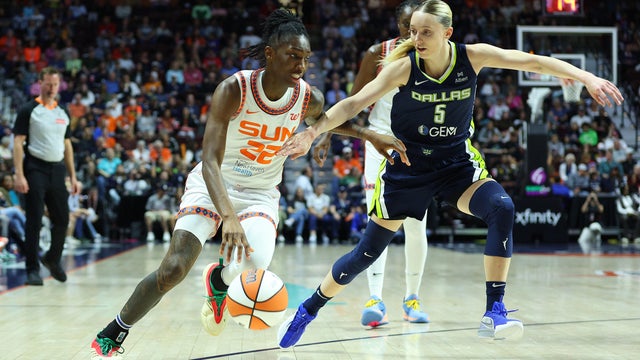 WNBA: MAY 27 Dallas Wings at Connecticut Sun 