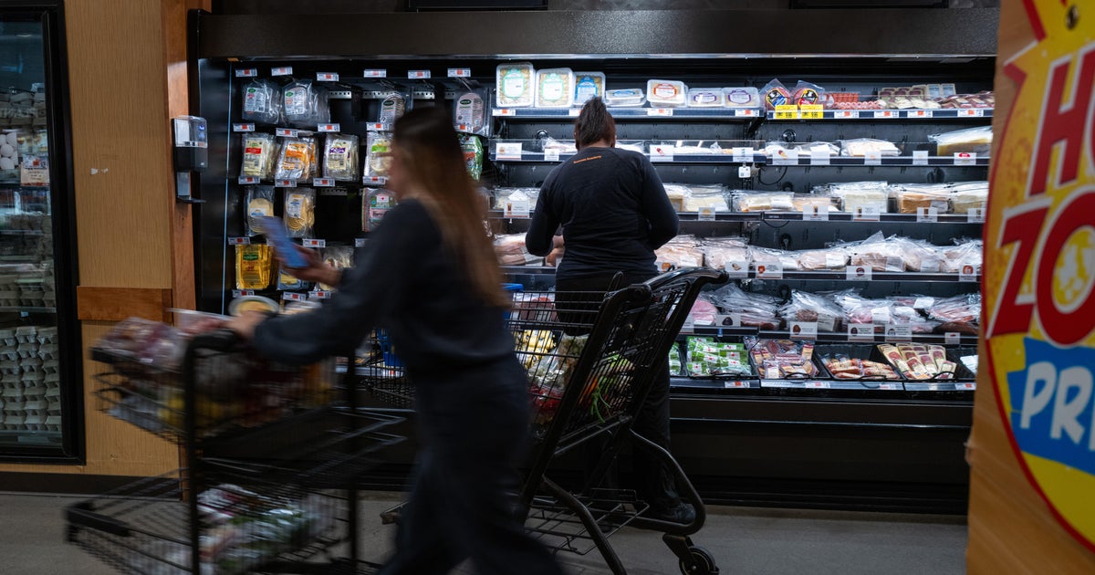 CBS News poll: Economy views better than winter, but Americans feel concern more than secure about finances CBS News poll: Economy views better than winter, but Americans feel concern more than secure about finances