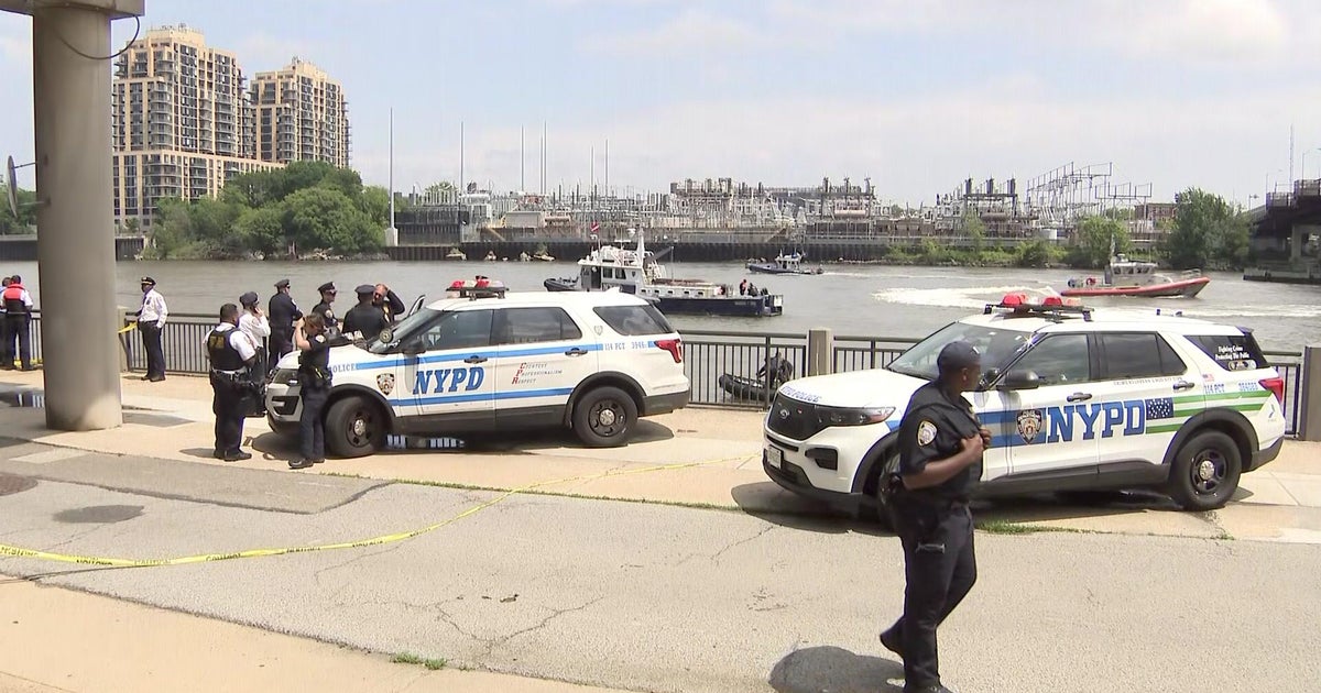3 bodies pulled from NYC's East River, including missing 15-year-old girl