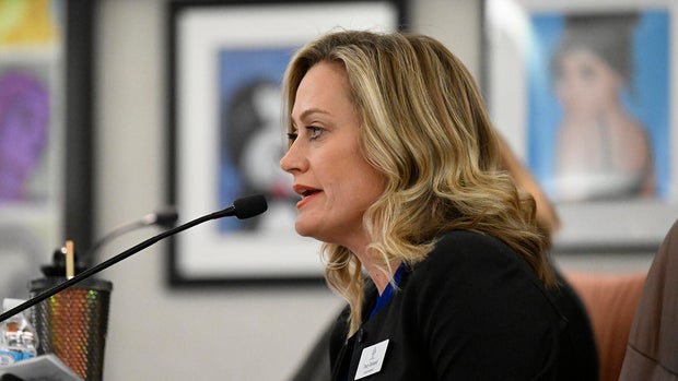 Jefferson County School Board votes on whether to close 16 schools 