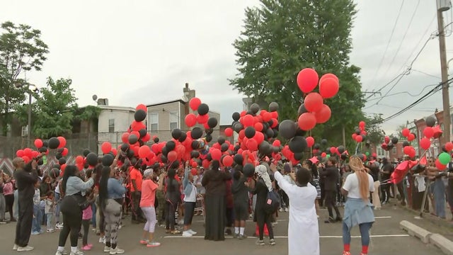 20vo-vigil-and-balloon-release-frame-16.jpg 