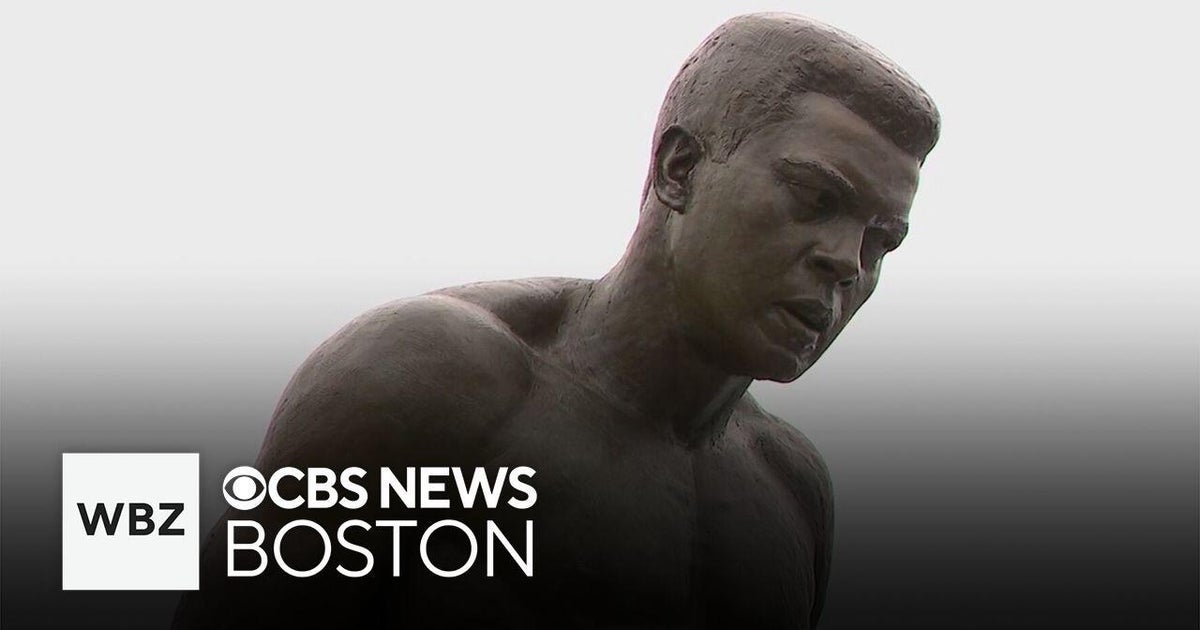 Lewiston Unveils Muhammad Ali Statue Near Bates Mill