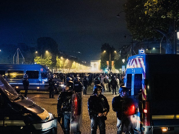 ఫ్రాన్స్-ఫుట్-సెలెబ్రేషన్-పిఎస్జి-పారిస్