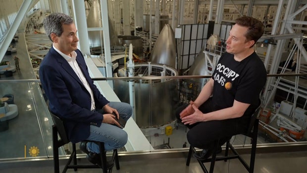 David-Pogue-and-Elon-Musk.jpg 
