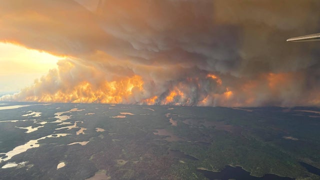 Wildfire emergency in western Canada 