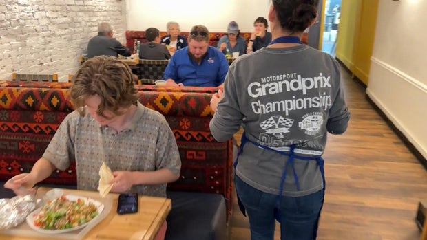 restaurant.jpg 