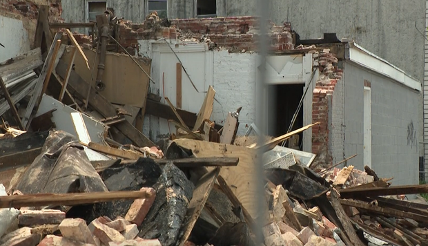 building-collapse1.png 