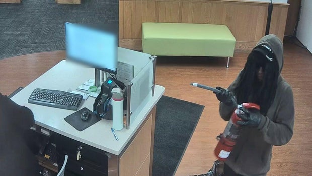 northbrook-bank-robbery.jpg 