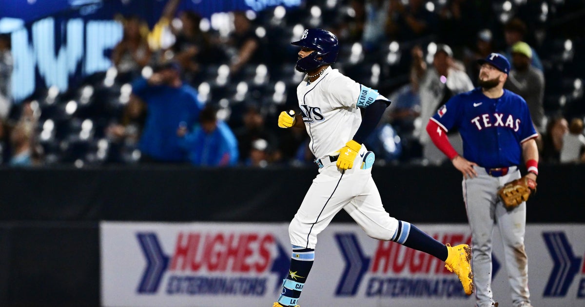 Brandon Lowe hits solo HR, RBI double as Rays beat Rangers 5-4 