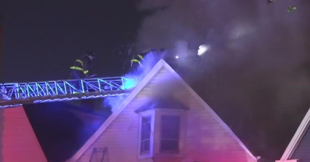 Residents displaced after house fire spreads to nearby homes on SW Side 