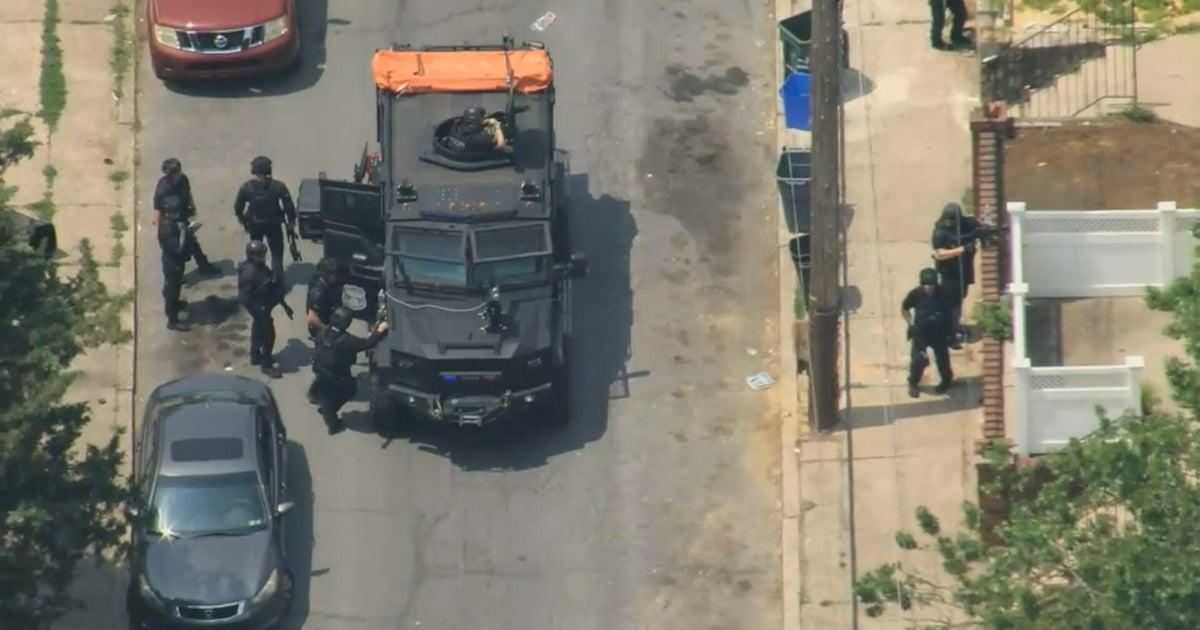 Man assaults Philly fire official, barricades himself in home, police say 