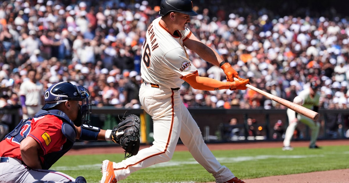 Matt Chapman hits 2-run HR in 9th to give Giants 3-2 win over Braves 