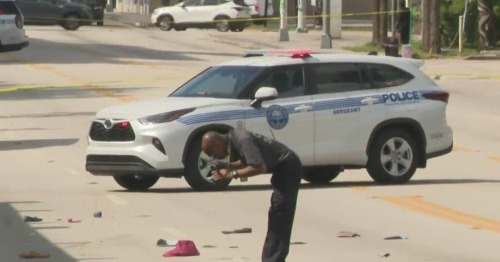 Driver sought in deadly Miami hit-and-run crash Driver sought in deadly Miami hit-and-run crash