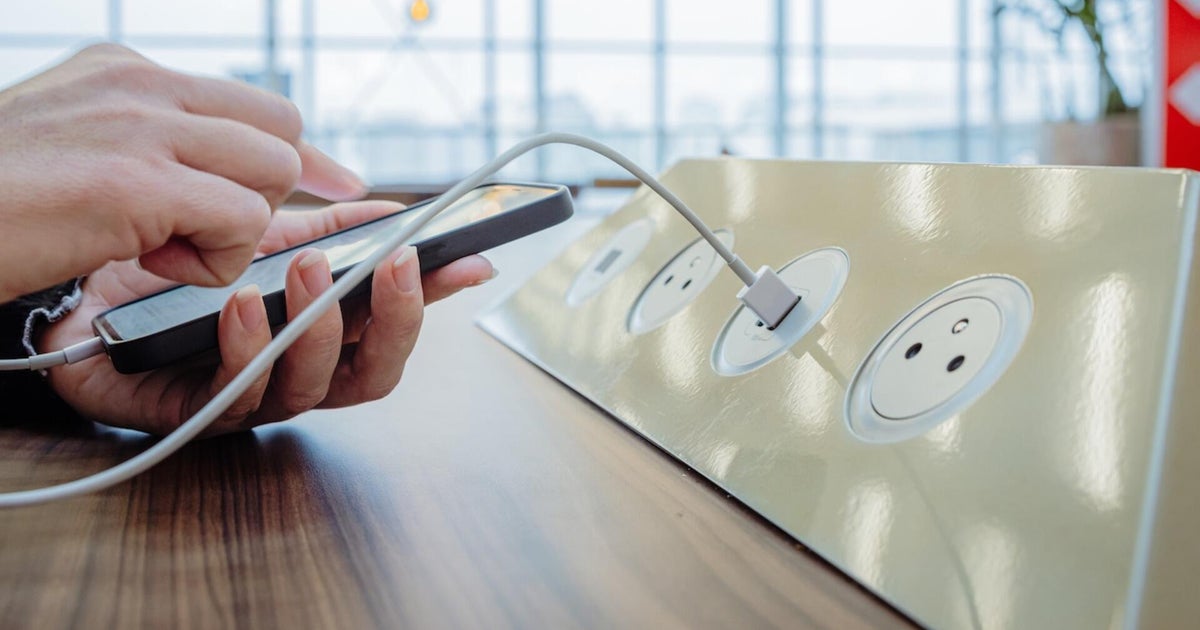 How to avoid getting hacked through public airport charging stations, wifi