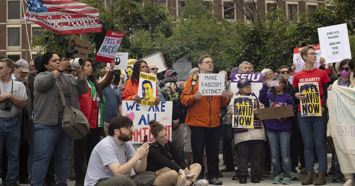 Union workers, supporters call for end to ICE raids in Massachusetts 