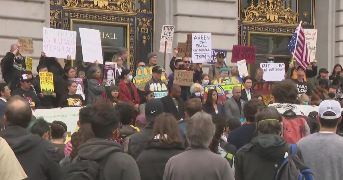 San Francisco protests held denouncing Trump's travel ban, ICE raids ...