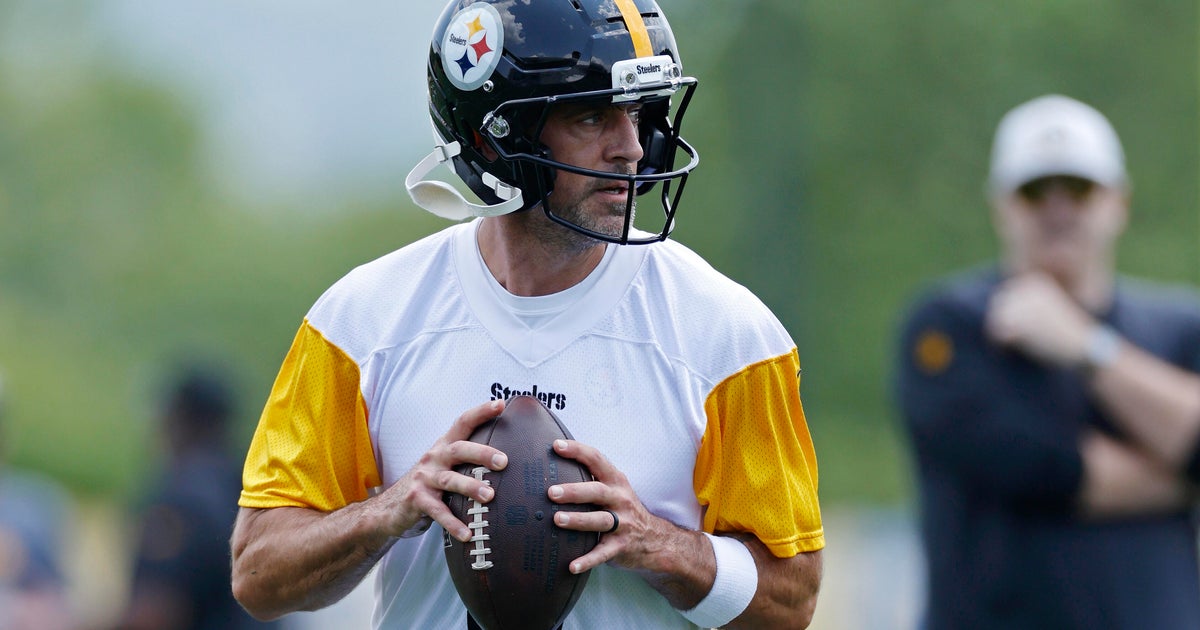 Aaron Rodgers reveals why he signed with Steelers 
