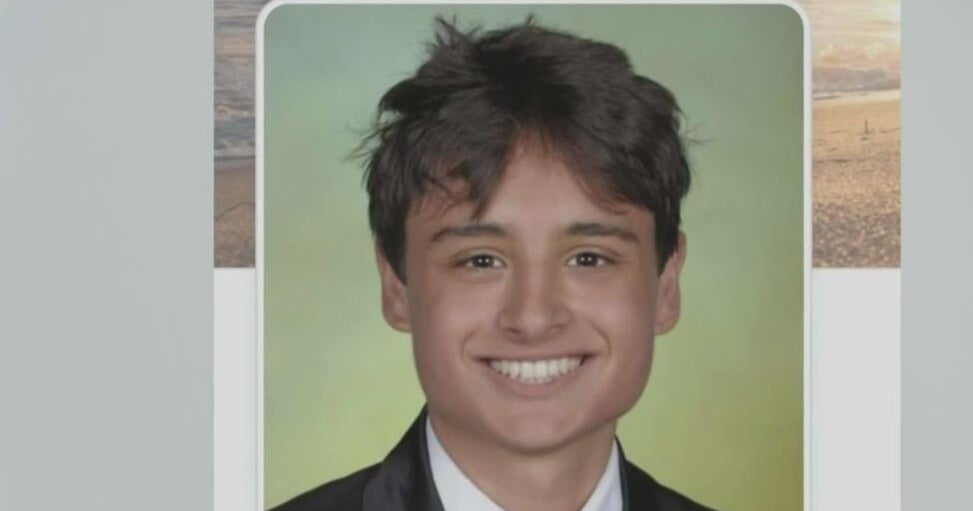 Court documents reveal new details about Brickell stabbing victim - CBS ...