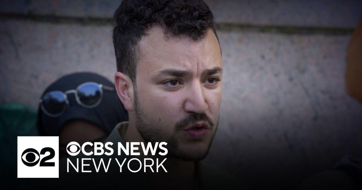 Judge rules government must release Columbia graduate student Mahmoud ...