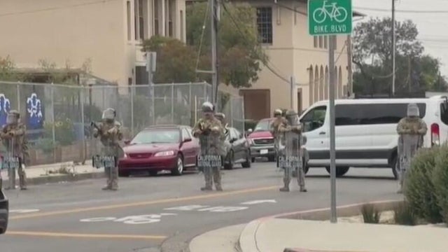 east-la-national-guard.jpg 
