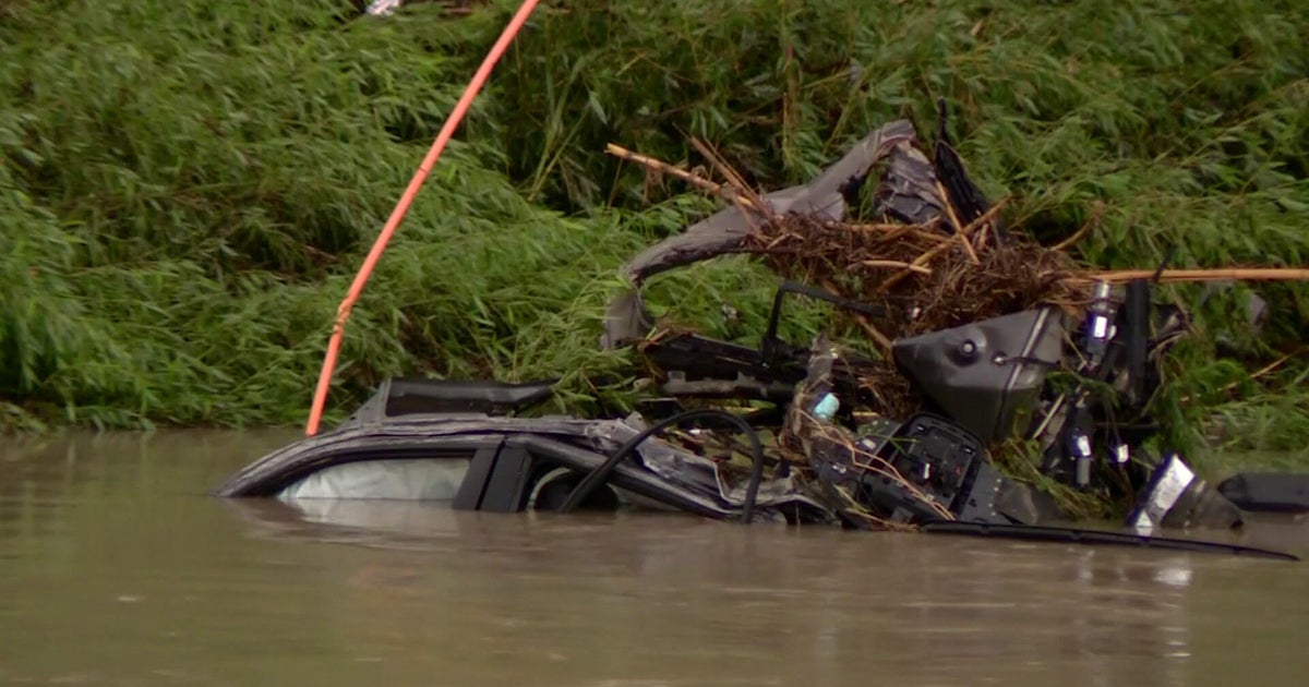 At least 4 dead in San Antonio after heavy rains flood parts of Texas 