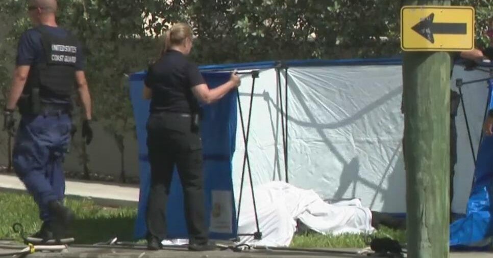 Body found floating in Fort Lauderdale river - CBS Miami