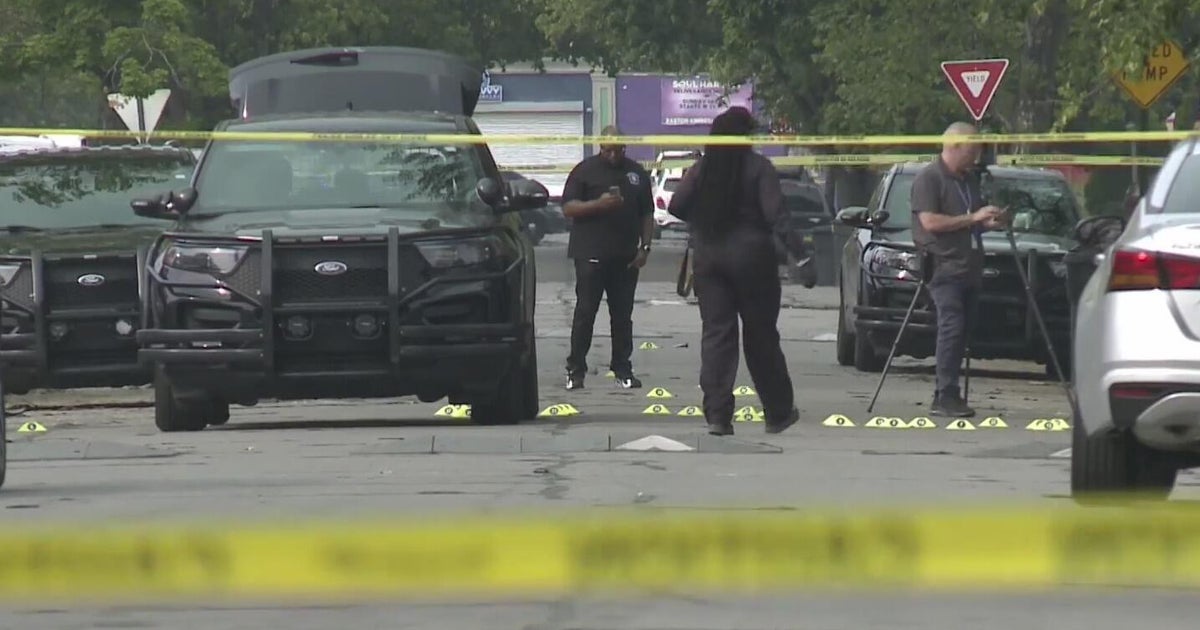 Detroit police shoot woman after she allegedly opened fire at repo driver 