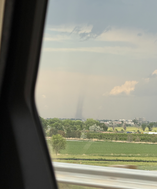 possible-tornado-forming-in-adams-county.png 
