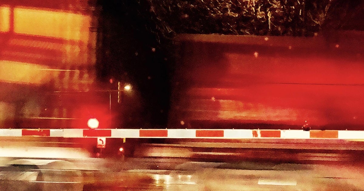 Man on dirt bike dead after crash with train in Monroe County 
