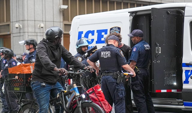 Anti-ICE protests continue in New York City 