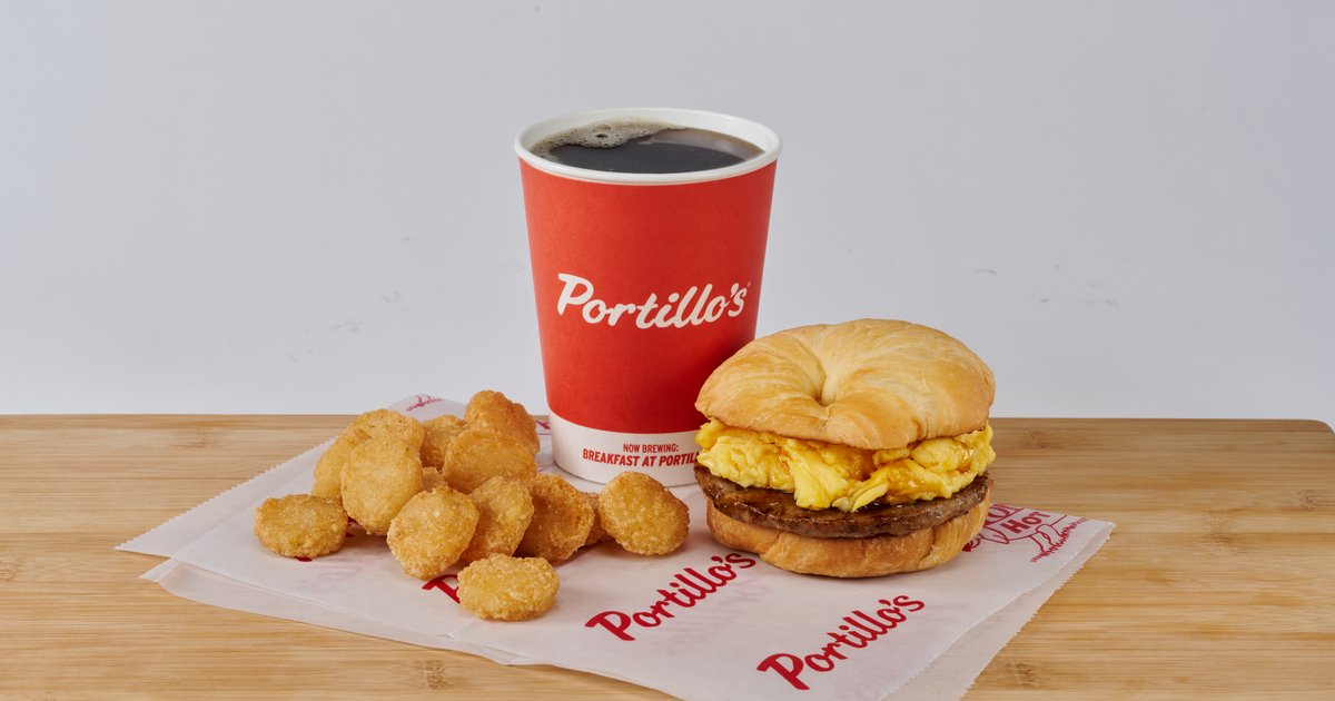 Portillo's expanding breakfast menu to five more Chicago area locations 