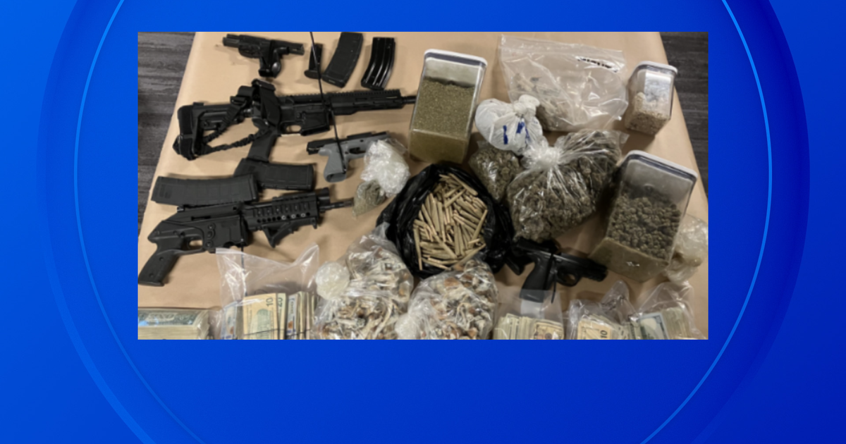 10 pounds of marijuana, $22K in cash seized in Macomb County drug bust 