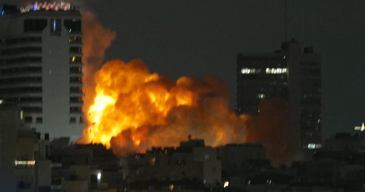 Iran and Israel trade missile strikes as conflict intensifies