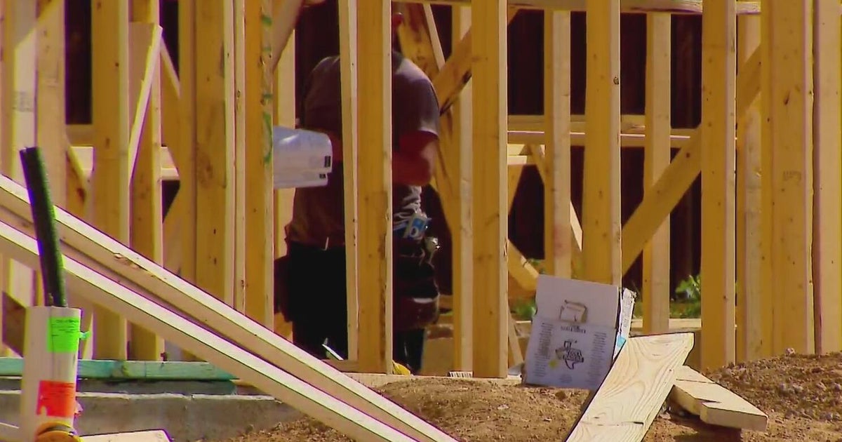 North Texas construction struggles with immigration crackdown, tariffs ...