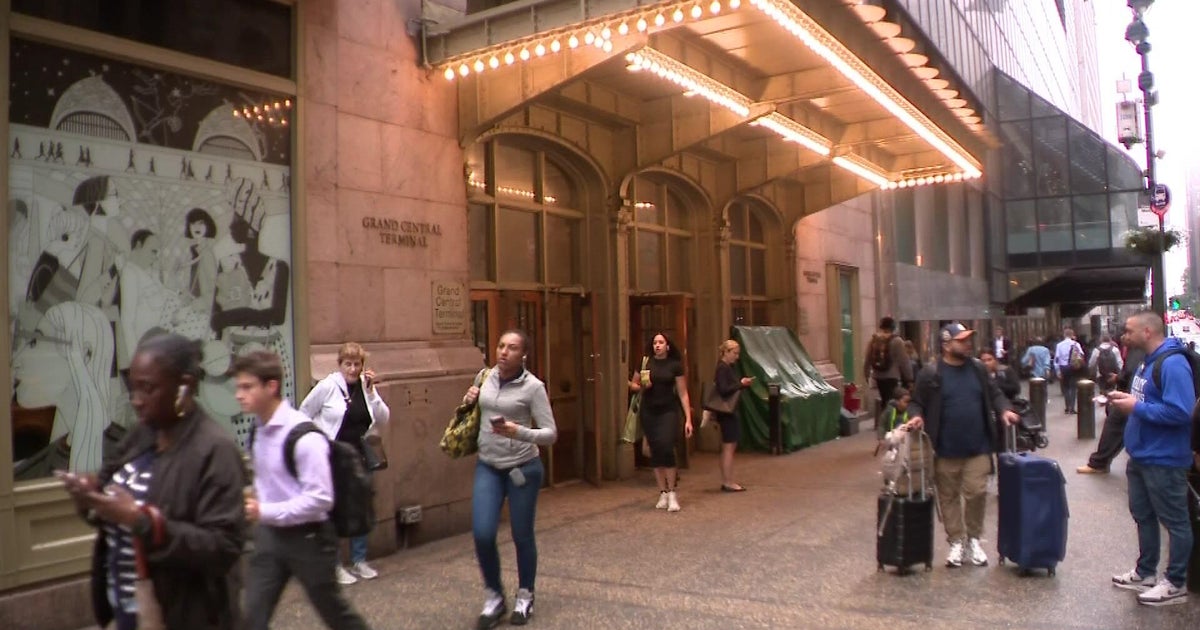 2 stabbed in Grand Central Terminal 