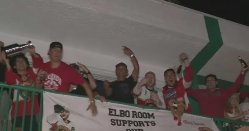 Panthers’ fans take over the Elbo Room in Fort Lauderdale