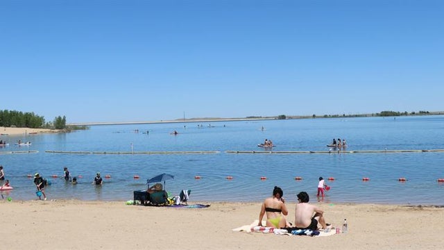 aurora-reservoir-swim-beach.jpg 