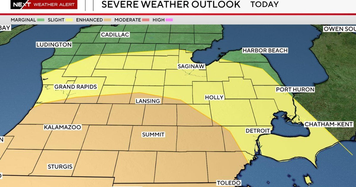 Tornado threat expands into Michigan 
