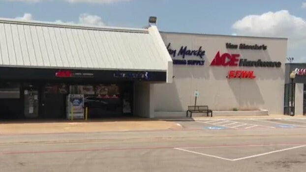 Arlington Juneteeth noose lawsuit 