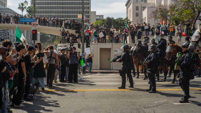 No Kings Day Protest Ends In Heavy Police Use Of Tear Gas And Less Lethal Munitions 