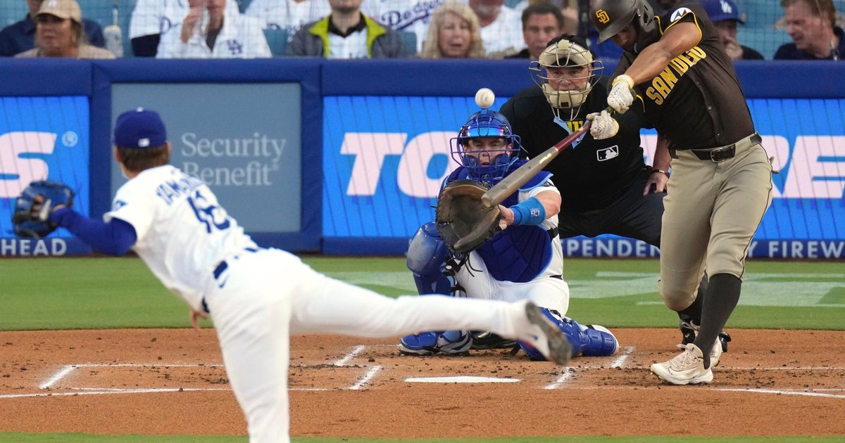 Bogaerts homers among 4 hits as Padres beat Dodgers 5-3 to avoid four-game sweep 