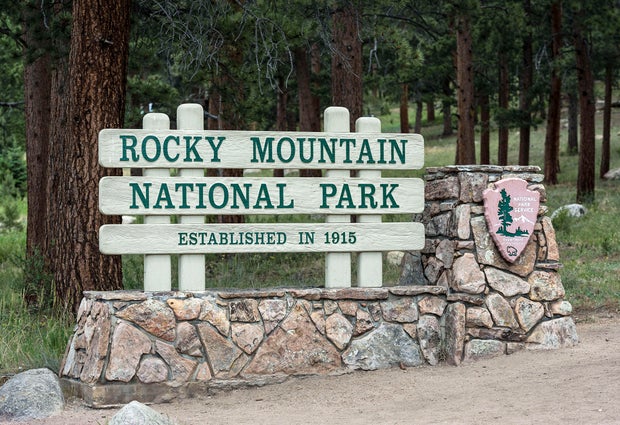 Entrance sign for Rocky Mountain National Park 